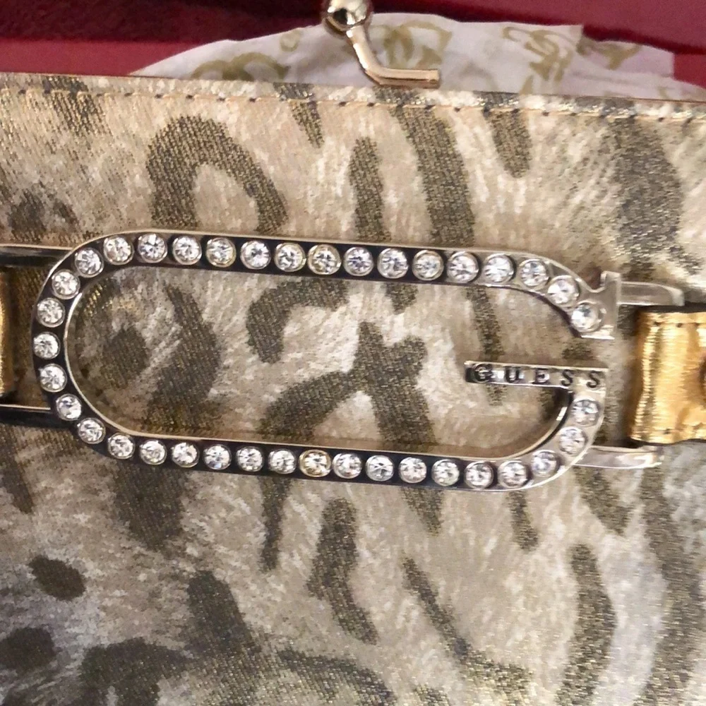 Guess gold metallic & animal print walllet clutch Rhinestone detail NIB
